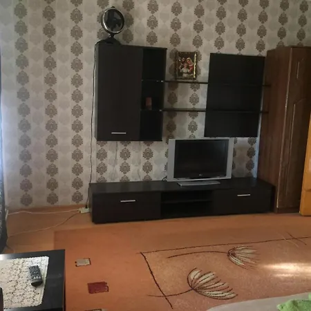 Апарт-отель Квартира З Власною Кухнею *